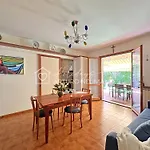 Appartamento 230 - Al Piano Terra A Con Giardino E Aria Condizionata *