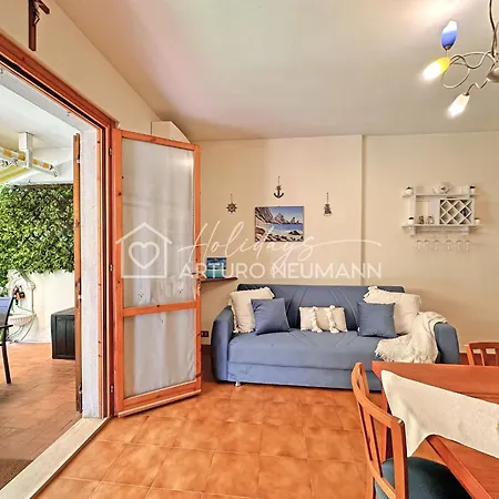 230 - Al Piano Terra A Con Giardino E Aria Condizionata-spiaggia Al White Club Inclusa Fino Al 20-09 Appartement